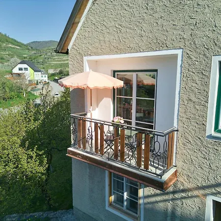 Für 4 In Weissenkirchen Wachau